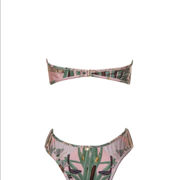 Adriana Degreas- Nouveau Swan One Piece - Picture 2 of 4